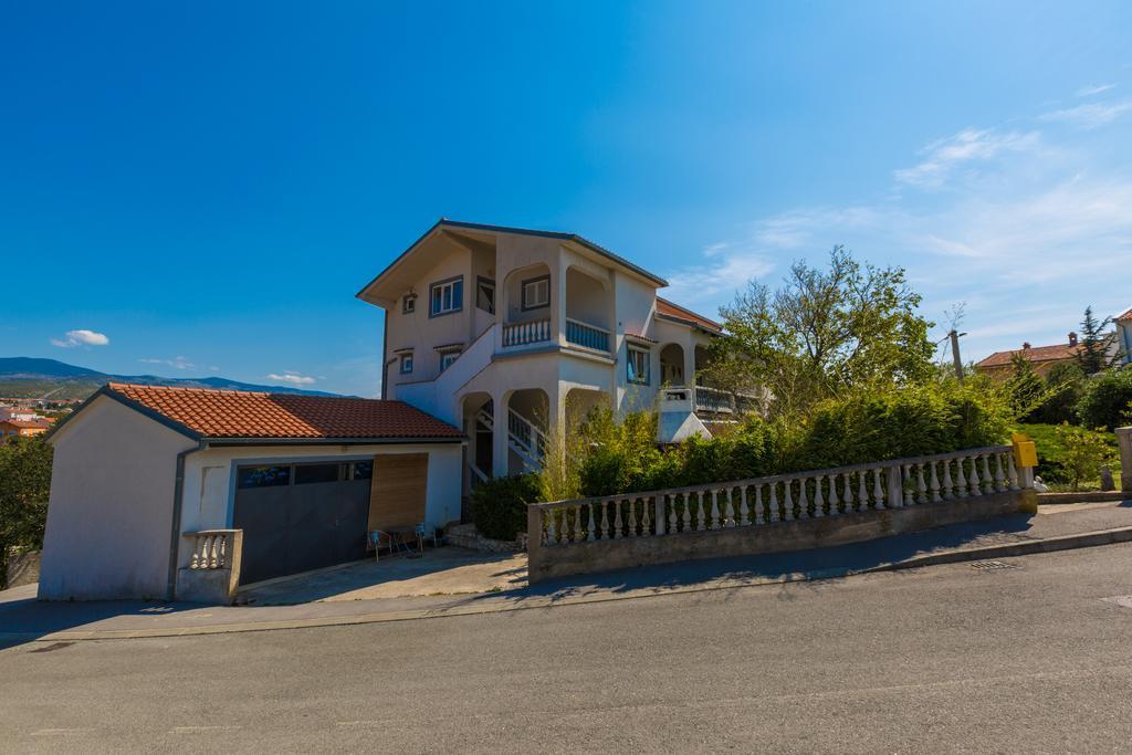 Apartments Marica Novi Vinodolski Exterior foto